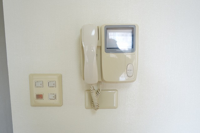 テレビ付インタ-ホン