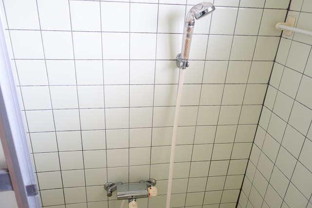 浴室シャワー